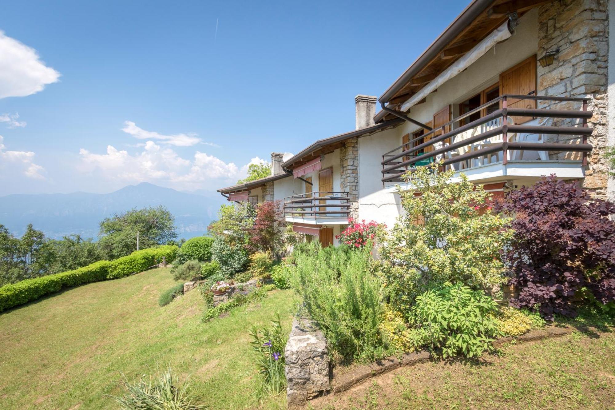 Casa Bella Vista Mit Balkon Apartment San Zeno di Montagna Exterior foto